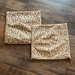 Leopard pillow covers (2)